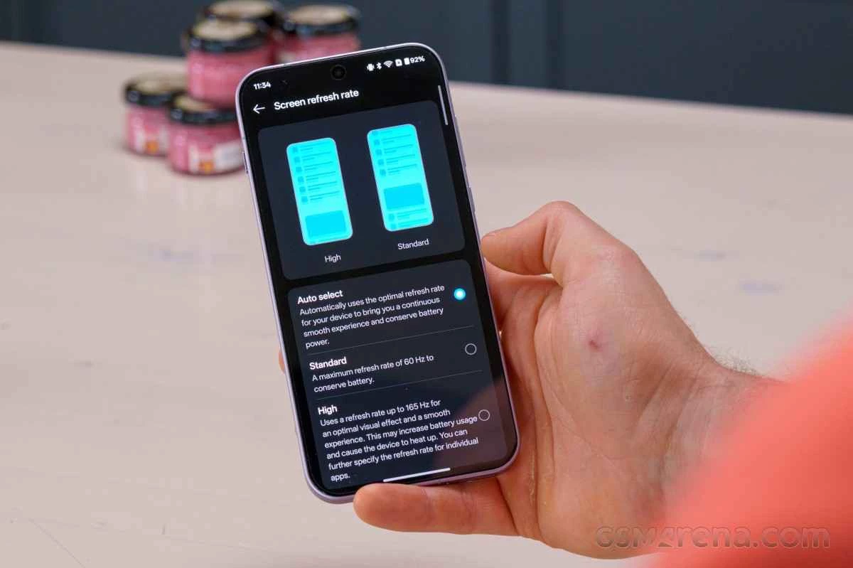 OnePlus 16は史上最高のリフレッシュレートを実現するかもしれない