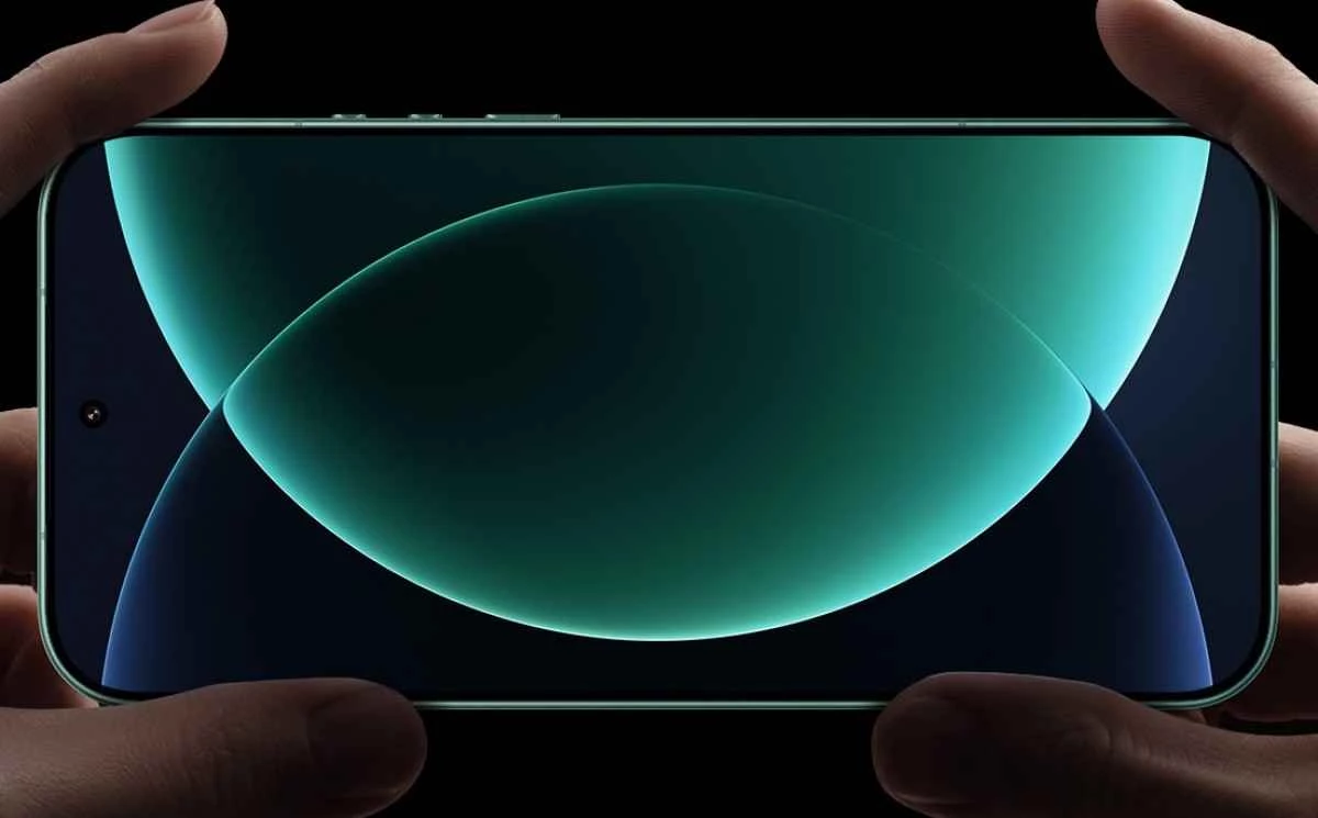 Xiaomi 17 Ultraは1インチセンサー、200MPペリスコープ望遠、6,800mAhバッテリーを搭載